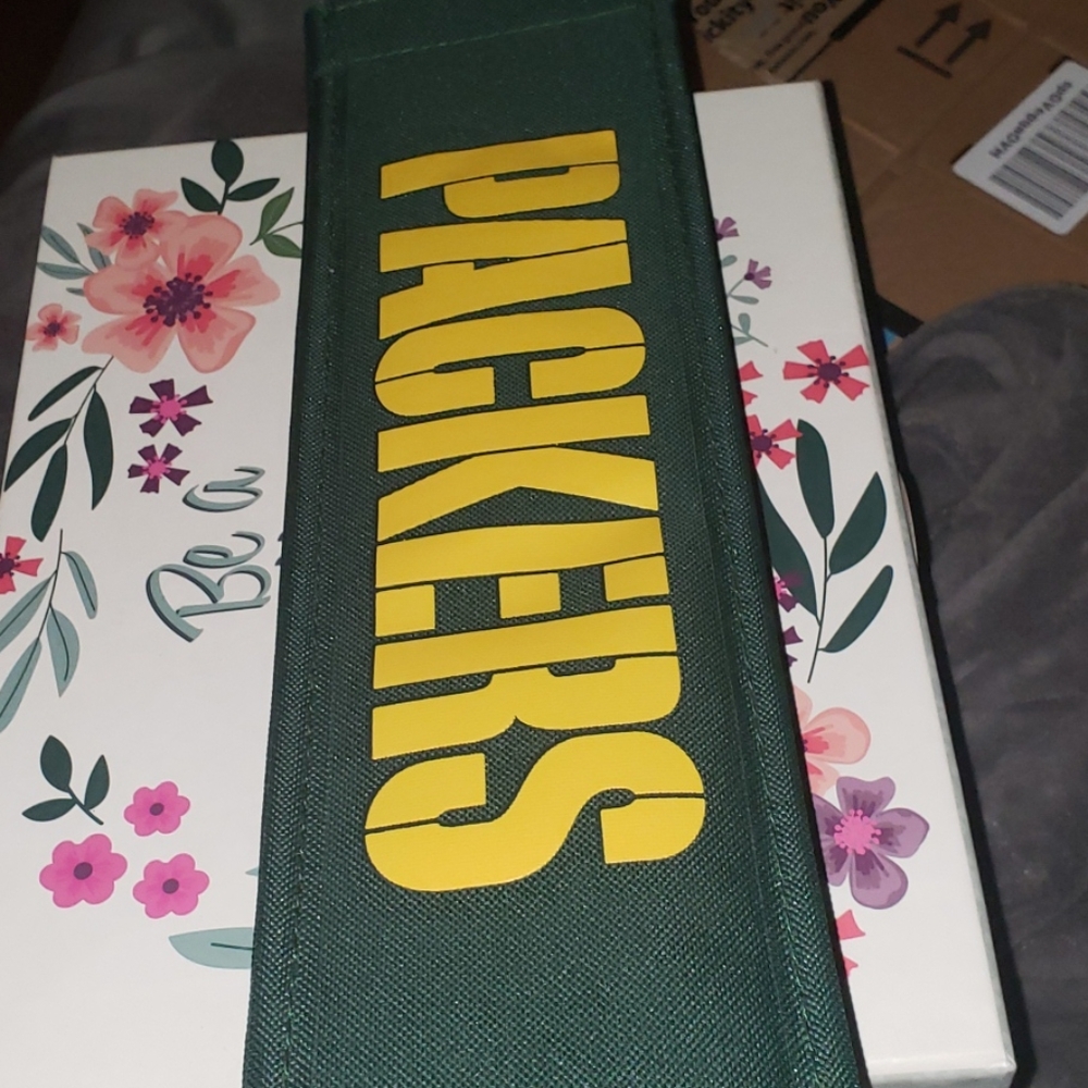 Green bay packers wine bottle tote